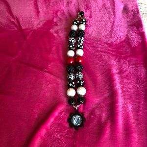 Cruella Chunky Beaded Necklace 12”
